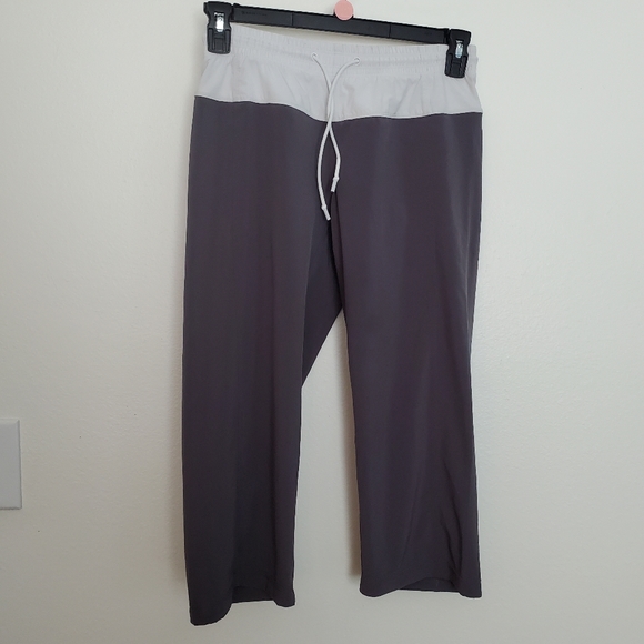 Lululemon Athletica capris - Picture 2 of 10